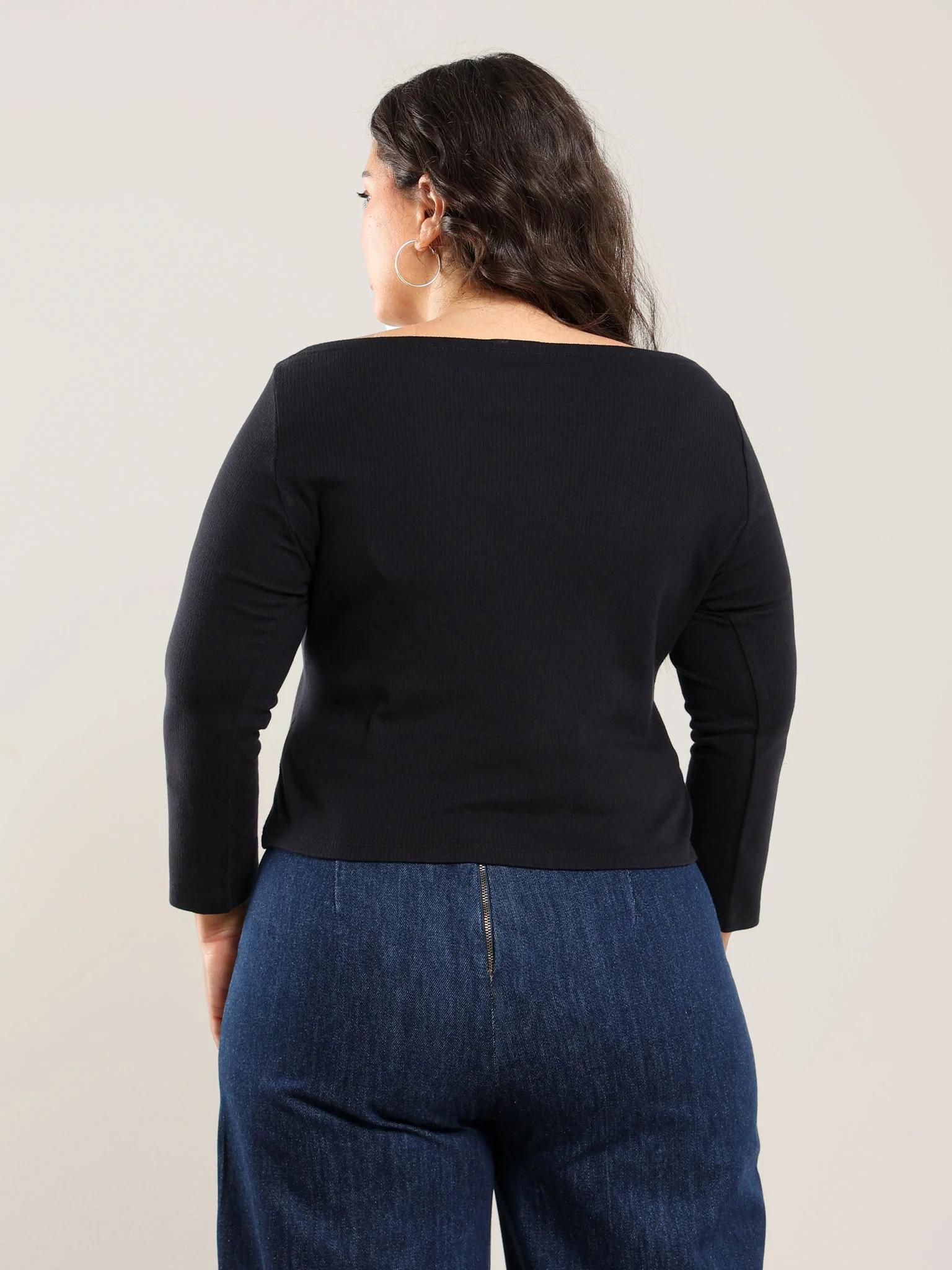 Bahr Cropped Boatneck Top in Black - Image 6