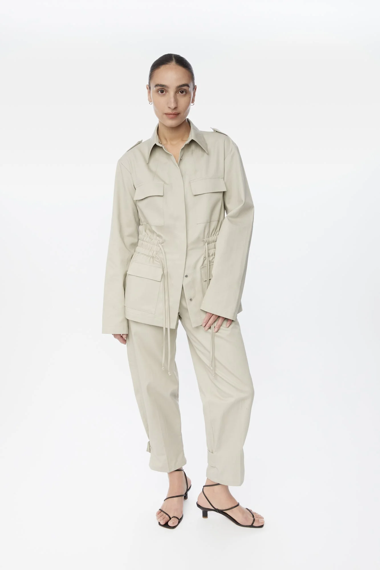 Canvas Cotton Utility Jacket in Olive - Image 5