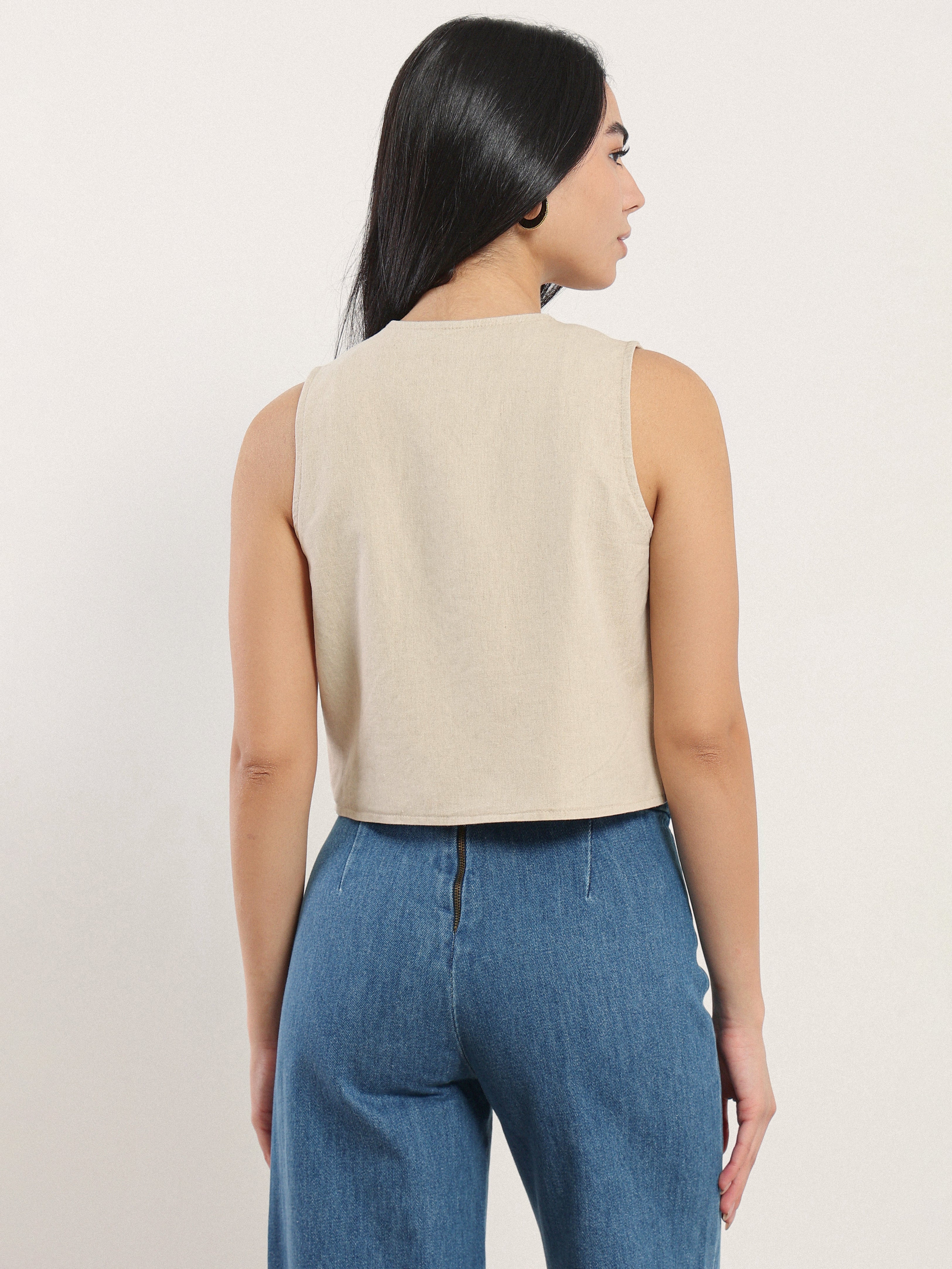 Charlie Short Vest in Desert Sand - Image 3