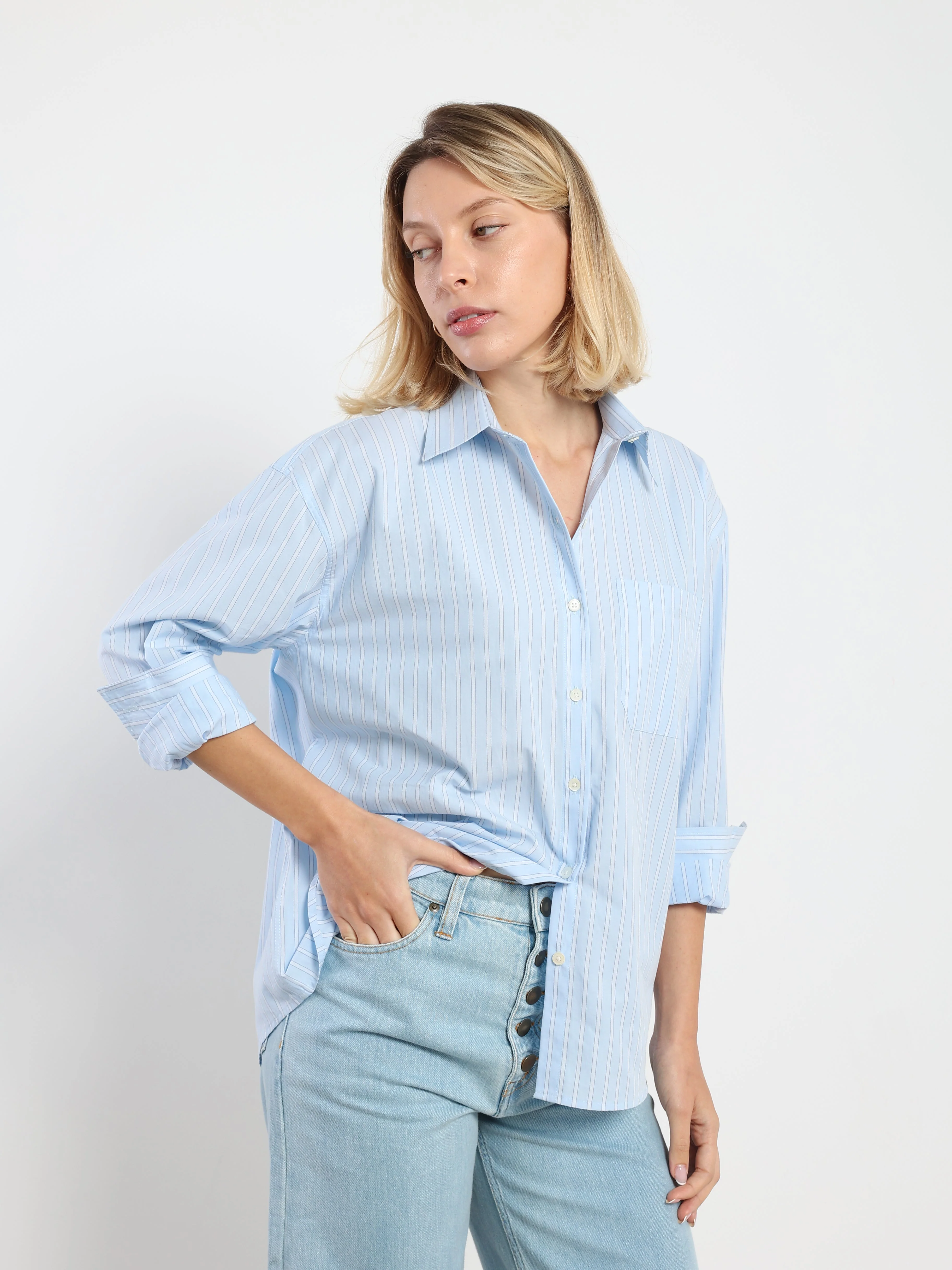 Farah Button Up in White - Image 6