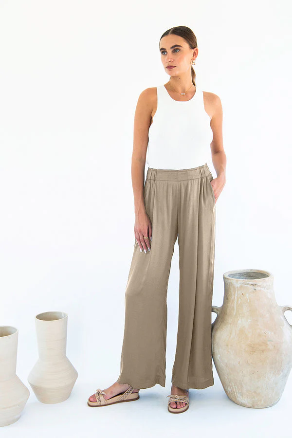 Garbo Pants in Tencel - Image 8