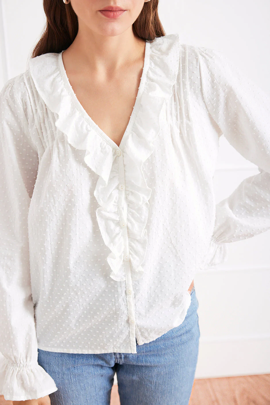 Long Sleeve Chloe Shirt in Off White - Image 5