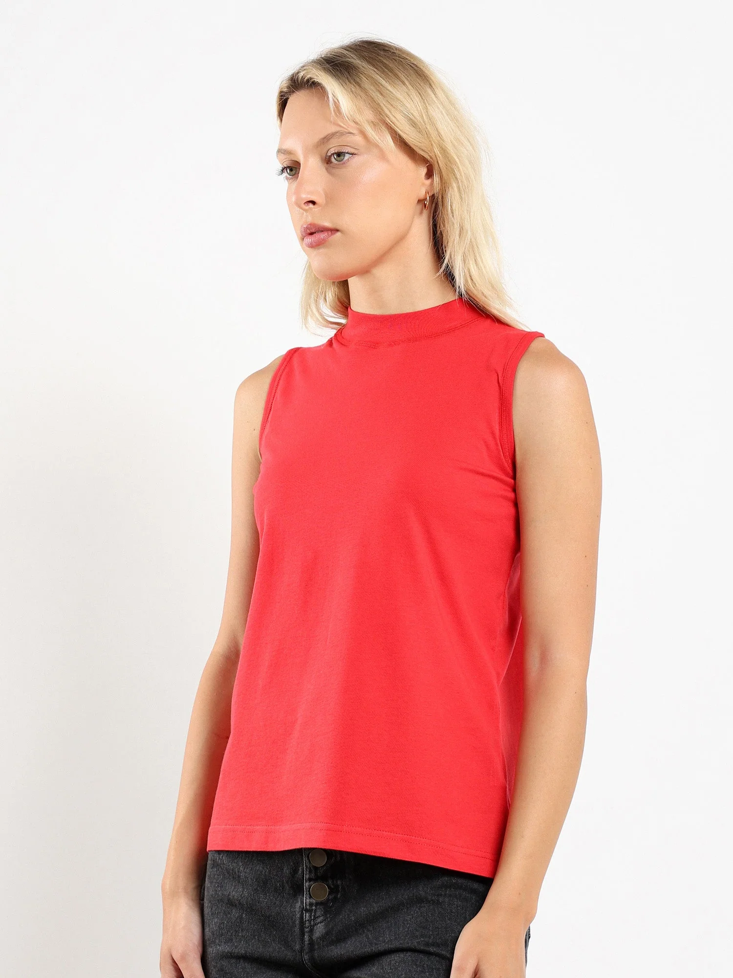Sahra Tank in Hibiscus Red - Image 3