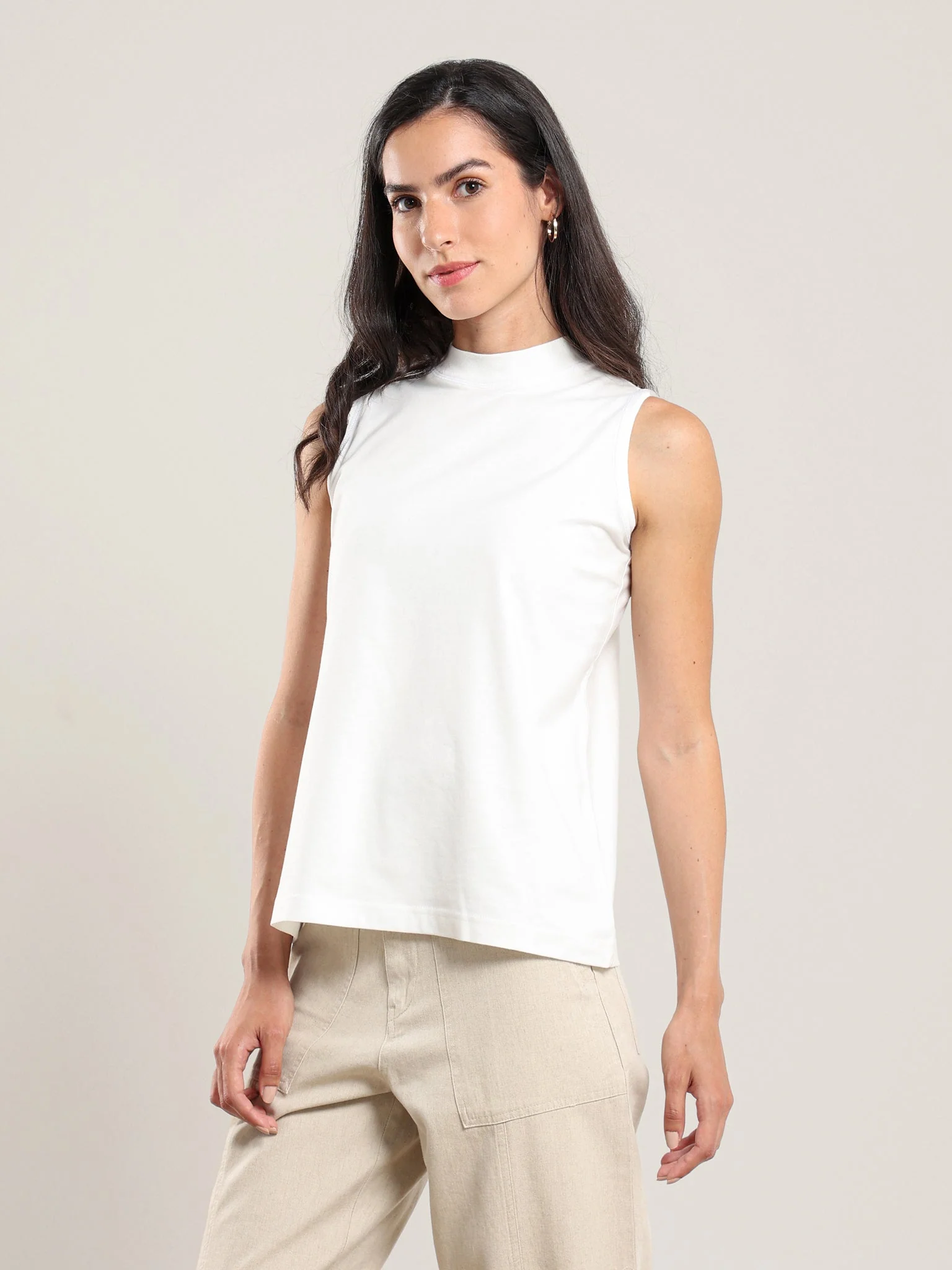 Sahra Tank in Hibiscus Red - Image 19