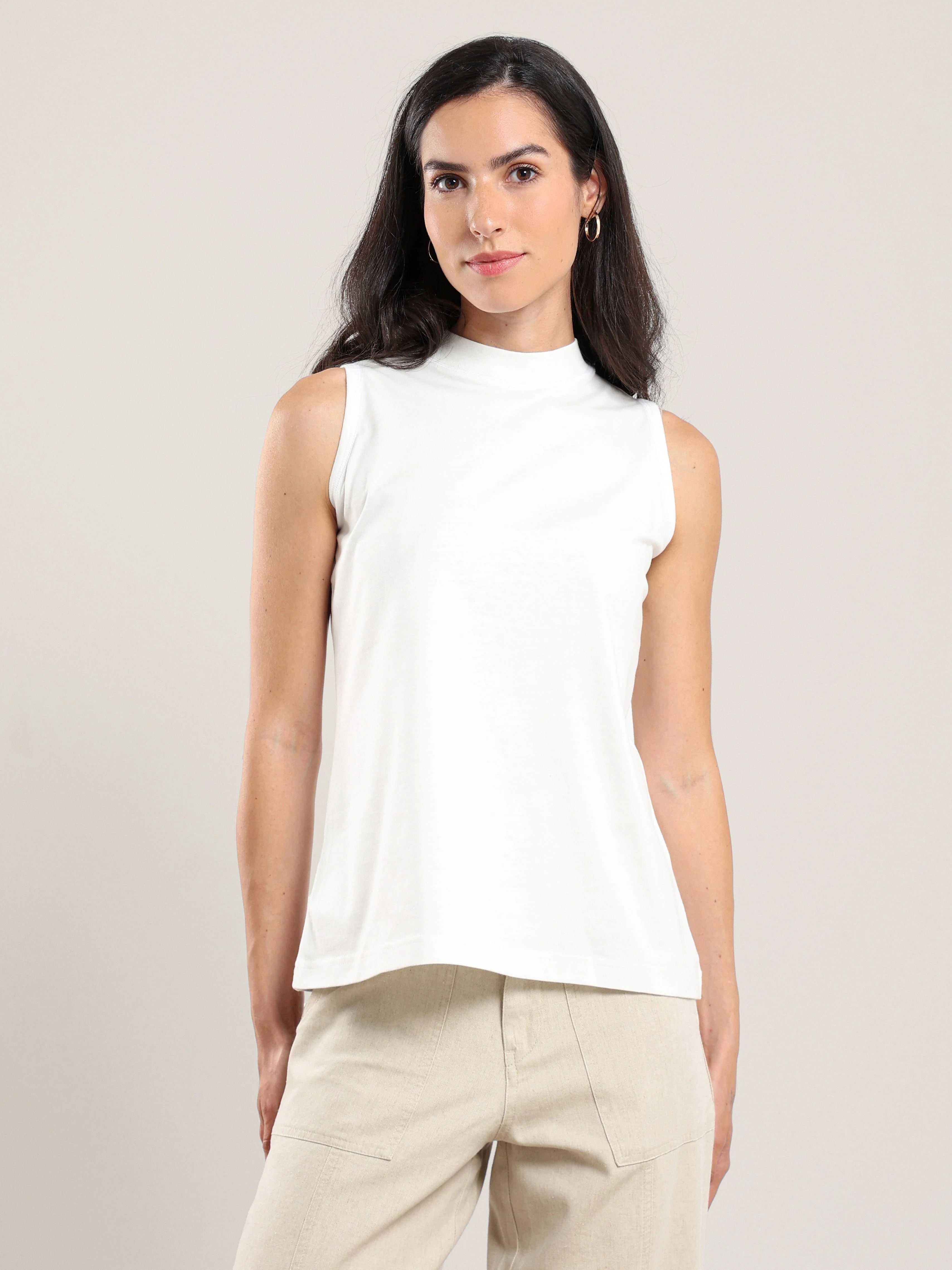 Sahra Tank in Hibiscus Red - Image 20