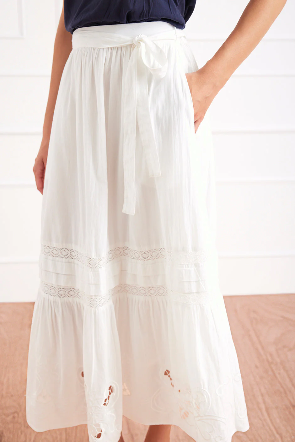 Stevie Skirt In Off White - Image 6
