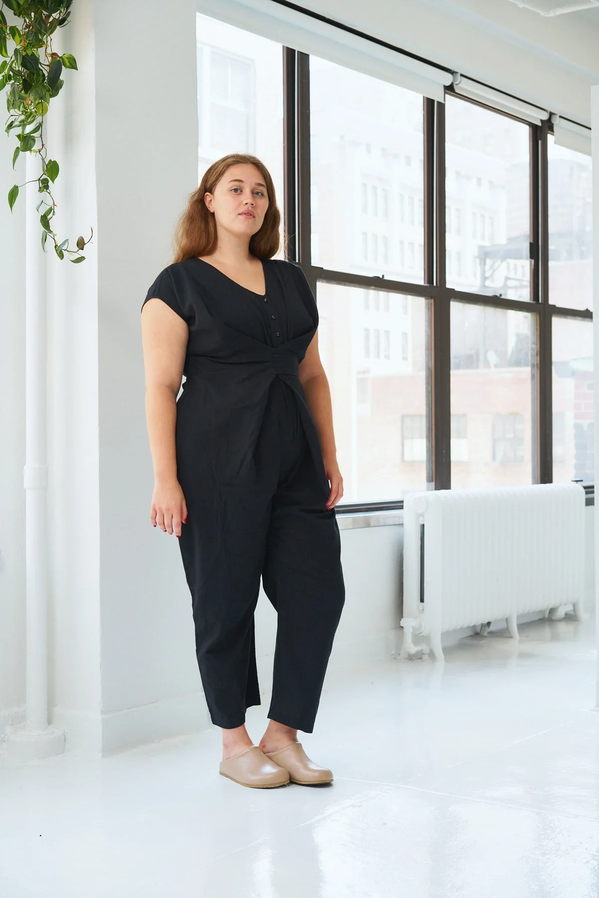 Venus Wrapped Jumpsuit in Cotton and Linen- Lilac - Image 6